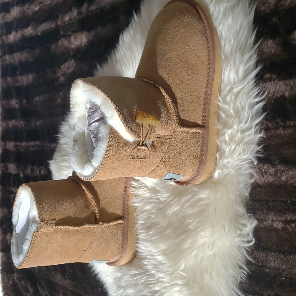 Aussie Merino Chestnut Tan Shearling Boot 1Y new Without Tag - Picture 3 of 12